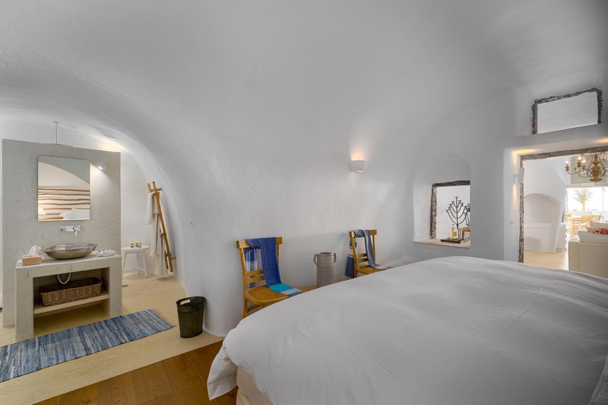 Iconic Santorini, A Boutique Cave Hotel By Sandglass Imerovigli  Ruang foto