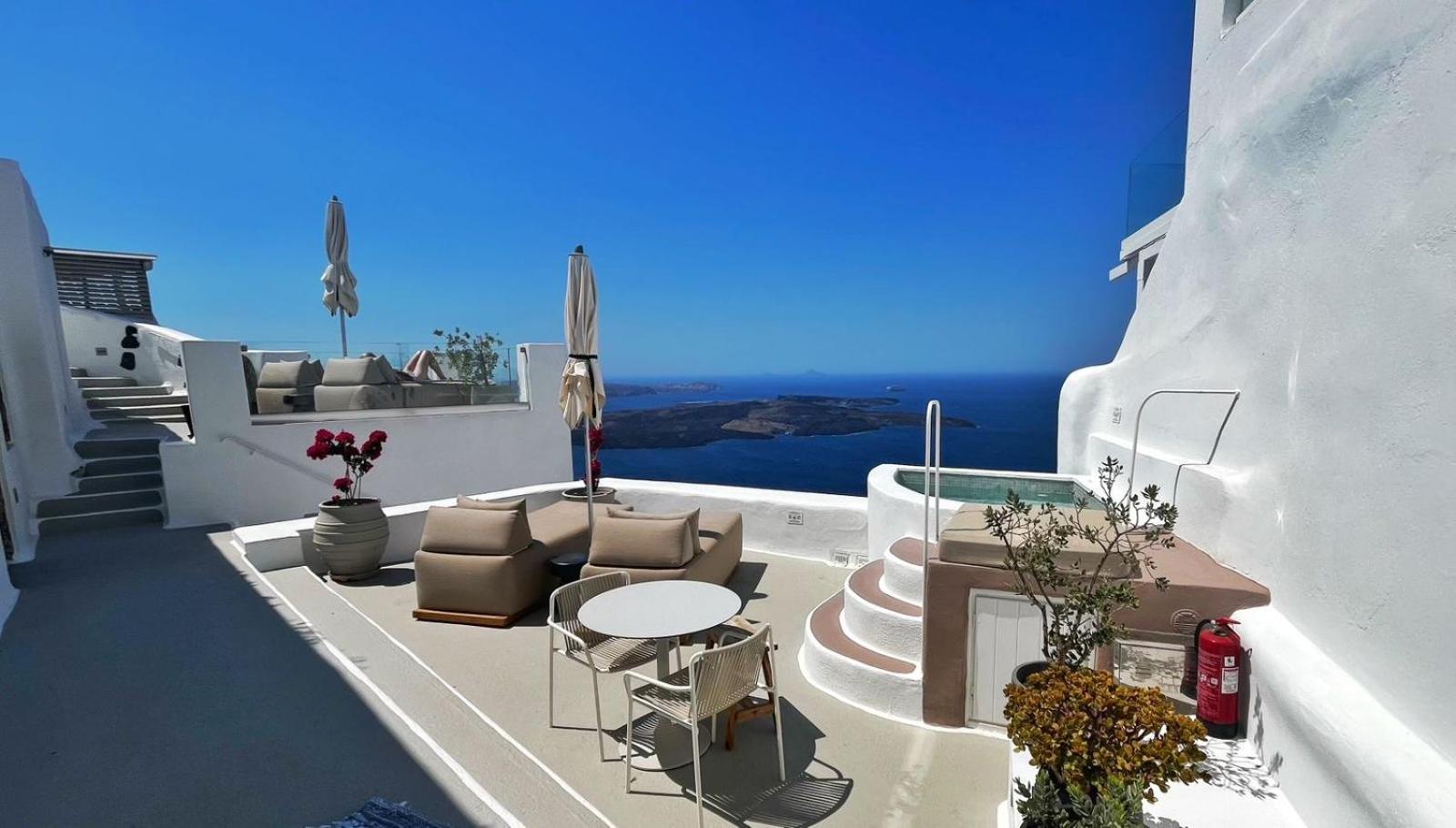 Iconic Santorini, A Boutique Cave Hotel By Sandglass Imerovigli  Bagian luar foto