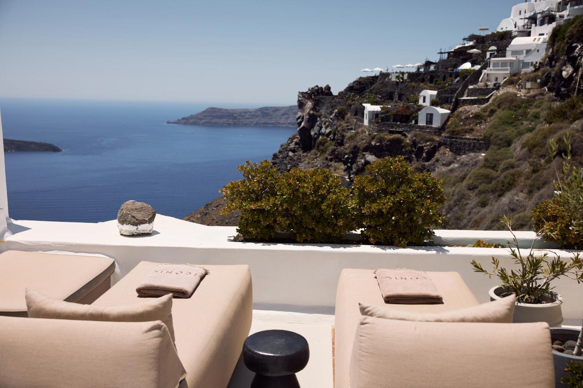 Iconic Santorini, A Boutique Cave Hotel By Sandglass Imerovigli  Bagian luar foto